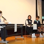 日本での進学などについて話す子どもら＝三木市中央公民館