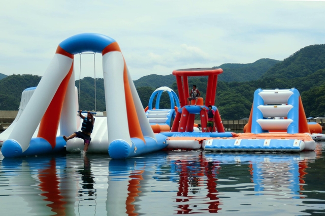 海上アスレチック たけのチックラグーン 夏休み２０１７ イベントを探す 兵庫おでかけプラス 神戸新聞next