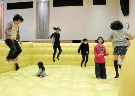室内遊び場で自由に体動かそう 西脇で24日から おでかけトピック 兵庫おでかけプラス 神戸新聞next 室内遊び場で自由に体動かそう 西脇で24日から おでかけトピック 兵庫おでかけプラス 神戸新聞next