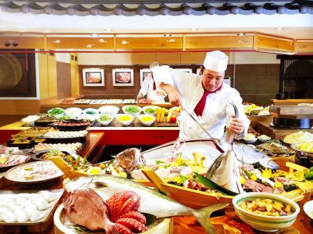 鳴門わかめ漁 日帰り体験が人気 ランチバイキングと温泉もセット おでかけトピック 兵庫おでかけプラス 神戸新聞next