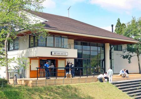 アウトドア店 地産地消カフェ 新たな観光スポットに 旧青野ダム記念館が新装 三田 おでかけトピック 兵庫おでかけプラス 神戸新聞next