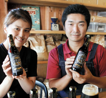黒ビール いえいえ です 宝塚の珈琲店が考案 おでかけトピック 兵庫おでかけプラス 神戸新聞next