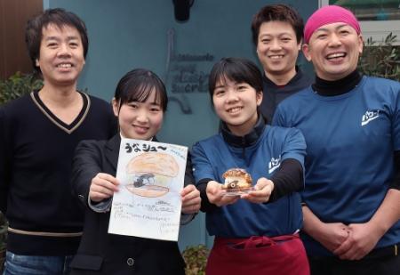 ウナギ入りシュークリーム開発 神戸の女子高生 おでかけトピック 兵庫おでかけプラス 神戸新聞next