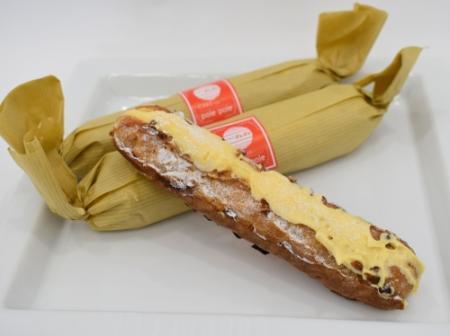 １５センチ長 い食べ応え ケーキヤ ポレポレ のシュークリーム おでかけトピック 兵庫おでかけプラス 神戸新聞next