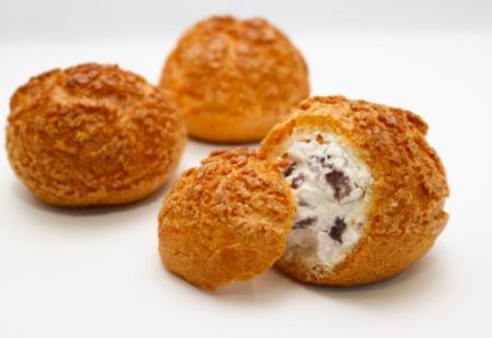 若者にあんこを 山田屋考案の 和シュー 季節限定の味も おでかけトピック 兵庫おでかけプラス 神戸新聞next