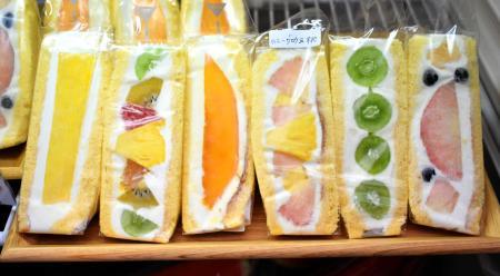 青果店の旬素材で 涼 スムージーにフルーツサンド おでかけトピック 兵庫おでかけプラス 神戸新聞next