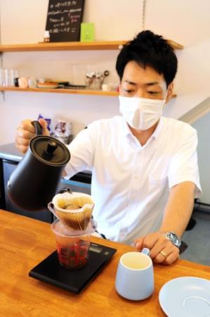 自分好みの一杯見つけて 神戸 岬の焙煎所 おうちでおいしいコーヒーを おでかけトピック 兵庫おでかけプラス 神戸新聞next