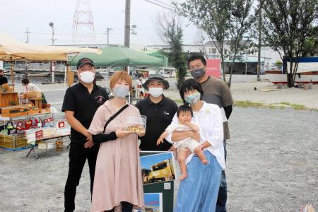 海眺め食事や買い物を 姫路 妻鹿漁港に メガキッチン おでかけトピック 兵庫おでかけプラス 神戸新聞next