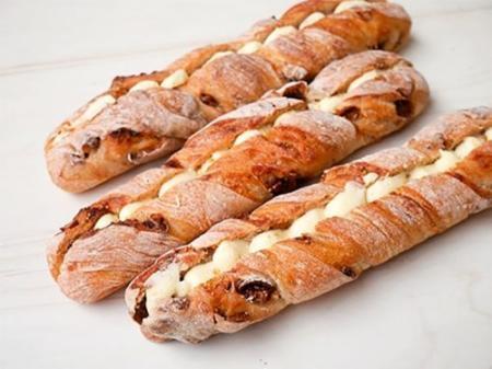あなたの 推しパン は ドンク全国各店こだわりの逸品勝負 投票でグランプリ決定 ２０日まで おでかけトピック 兵庫おでかけプラス 神戸新聞next