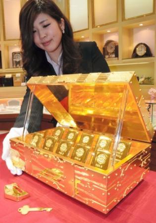 田中貴金属　純金　空箱　6箱セット 純金小判 「2025」 千両箱 （50g×50枚） | 高品質 金・プラチナ