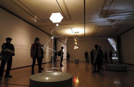 新宮晋の「動く彫刻」 新作中心に18点 神戸 | おでかけトピック