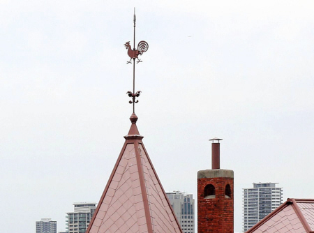 神戸北野異人館　風見鶏の館オルゴール 神戸・異人館のシンボル 風見鶏は飾りじゃない？ | おでかけトピック