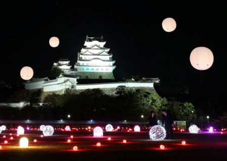 光で再現 姫路城 三の丸大路 １０日から夜間開放 おでかけトピック 兵庫おでかけプラス 神戸新聞next