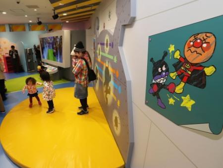 オレ様の秘密公開するぜ ばいきんまん施設１６日オープン おでかけトピック 兵庫おでかけプラス 神戸新聞next