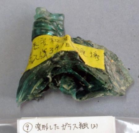 沖縄戦の遺品収集、語り継ぐ 灘高OBの西尾さん | おでかけ ...
