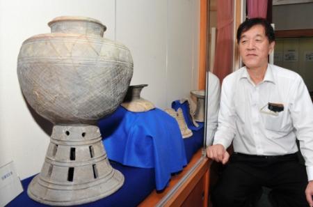 古墳14カ所から出土の須恵器展示 相生市立図書館 おでかけトピック 兵庫おでかけプラス 神戸新聞next 古墳14カ所から出土の須恵器展示 相生市立図書館 おでかけトピック 兵庫おでかけプラス 神戸新聞next