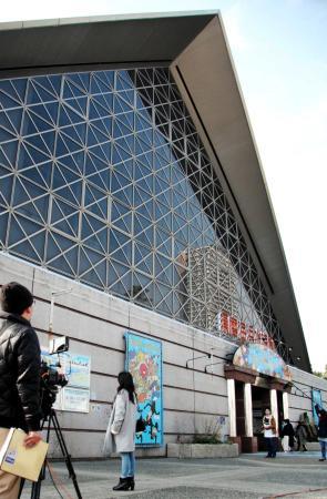 建て替え控えたスマスイ映画に 飼育員ら４組のヒューマンドラマ おでかけトピック 兵庫おでかけプラス 神戸新聞next