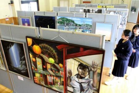 北播磨の３高校美術部合同展覧会 多彩な作品５７点 おでかけトピック 兵庫おでかけプラス 神戸新聞next