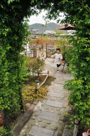 春の花木彩られた庭公開へ ２６ ２７日 たんばオープンガーデン おでかけトピック 兵庫おでかけプラス 神戸新聞next