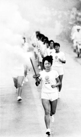 五輪聖火リレーのルート、55年前とどう違う？ 兵庫のコース比較