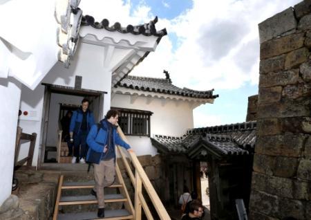 姫路城で冬の特別公開 太鼓櫓 帯の櫓 が開放 おでかけトピック 兵庫おでかけプラス 神戸新聞next