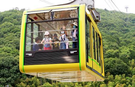 久しぶりの空中散歩楽しむ 姫路 書写山ロープウェイ おでかけトピック 兵庫おでかけプラス 神戸新聞next