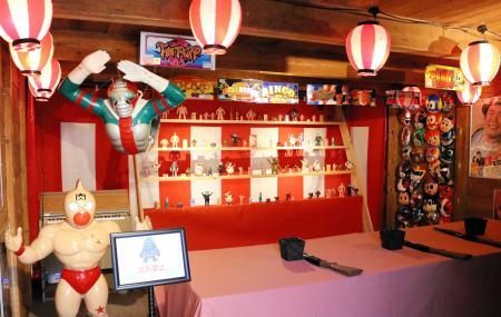 古民家に並ぶレトロな玩具３万点 トイ ガーデン 開業 おでかけトピック 兵庫おでかけプラス 神戸新聞next