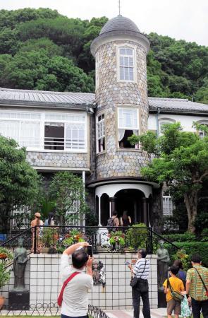 うろこの家 ３カ月半ぶり営業再開 関東などから観光客 おでかけトピック 兵庫おでかけプラス 神戸新聞next