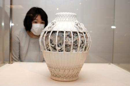 ♦期間限定♦特超劇熱レア物→陶芸→焼き物です 出石焼の超絶技巧紹介 兵庫陶芸美術館開館15周年記念展 | おでかけ