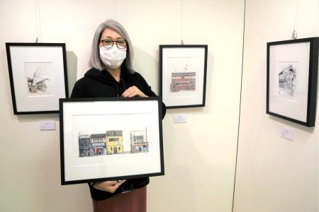 街角の昭和の風景をペン画に イラストレーター せんださん 明石で個展 おでかけトピック 兵庫おでかけプラス 神戸新聞next