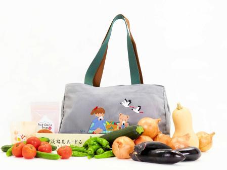 ファミリアとJA全農兵庫がコラボ 300セット限定、レジかごバッグ 