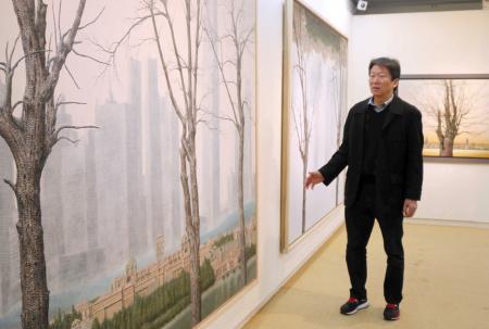 2月23日】姫路の画家、瀧本周造さん41回目の個展 スペインの巡礼