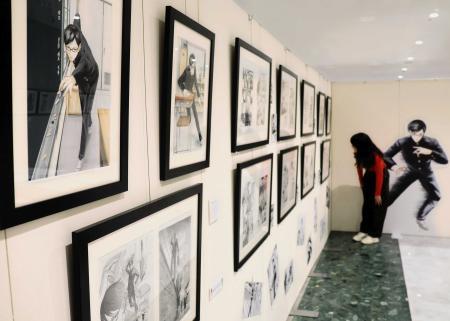 3月9日】漫画家・佐野菜見さん原画展、神戸で開催中 代表作「坂本です