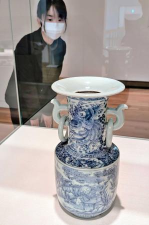 江戸後期　犬山焼　染付　獅子耳　花瓶　h26cm 東K7-1207② タエオ 江戸後期 犬山焼 染付 獅子耳 花瓶 h26cm 東K7-1207② タエオ - メルカリ