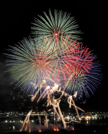 夏はやっぱり花火 兵庫県の花火大会５選 おでかけトピック 兵庫おでかけプラス 神戸新聞next