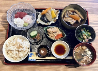 和酒和食　悠の「悠の膳」