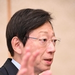 インタビューに応じる久元喜造神戸市長＝神戸市役所（撮影・大田将之）