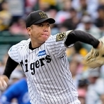 自身２試合連続の完封で６勝目を挙げた阪神・村上