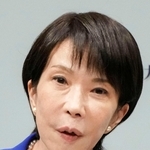 会見する高市早苗氏＝１９日