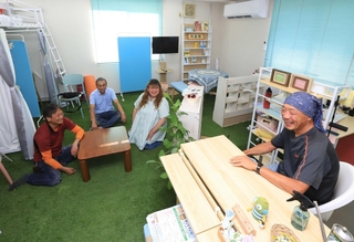 アットホームな雰囲気で交流できる地域活動交流広場＝猪名川町柏梨田