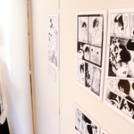 漫画「アポロの歌」の二次創作が展示されている会場＝いずれも宝塚市武庫川町