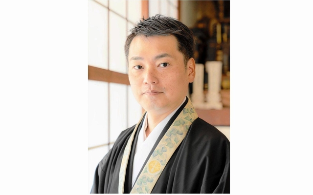僧侶でジャーナリストの鵜飼秀徳さん（本人提供）