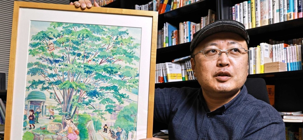 吉村和真教授＝京都市左京区、京都精華大