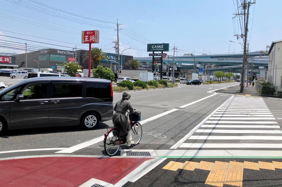 深江浜町の交差点＝神戸市東灘区深江浜町