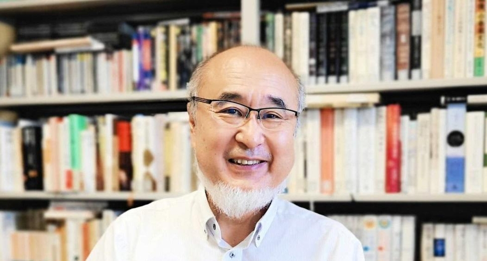 芸術文化観光専門職大学前副学長の藤野一夫さん＝神戸市垂水区