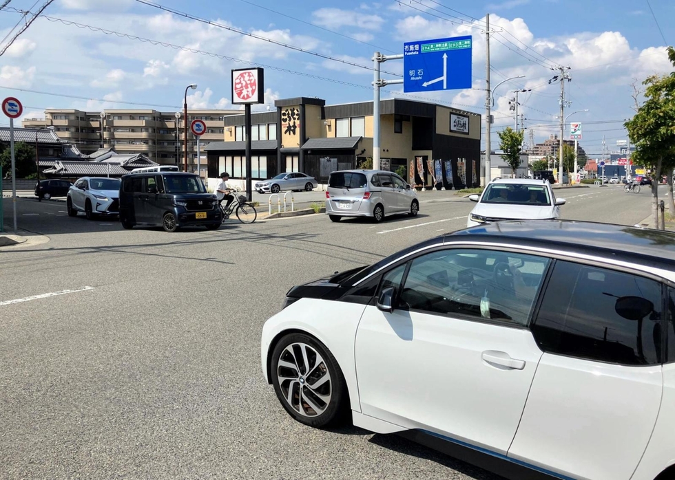 大蔵谷ＩＣ南側の交差点＝神戸市西区伊川谷町有瀬