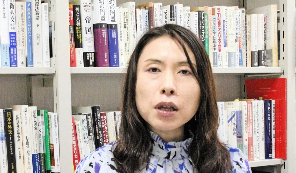 同志社大大学院の三牧聖子教授＝京都市上京区