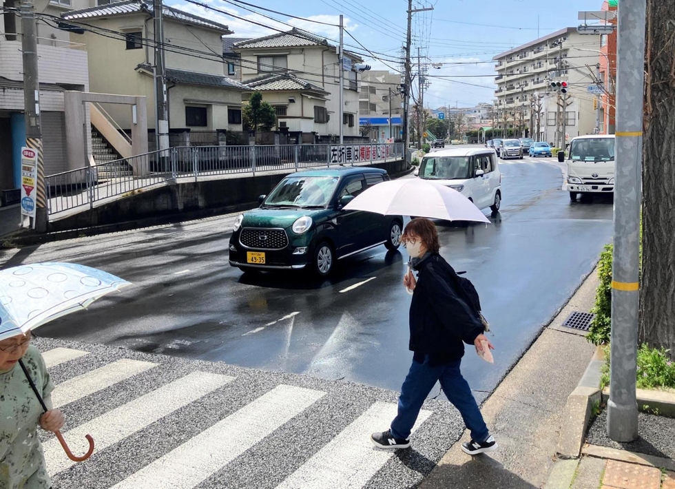 西舞子小学校東交差点＝神戸市垂水区舞子坂３