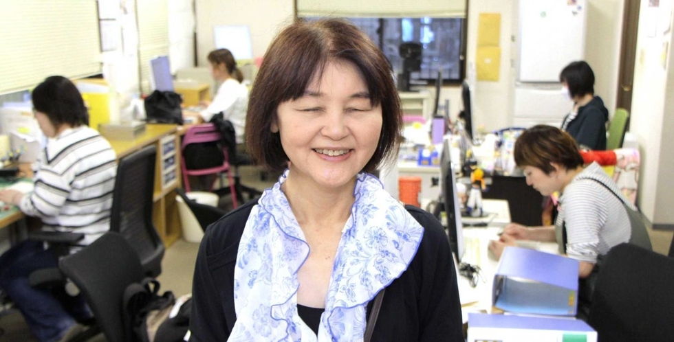 ＤＰＩ女性障害者ネットワーク代表の藤原久美子さん。事務局長を務める障害者の自立生活センター事務所で＝神戸市長田区