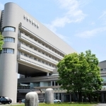 三田市民病院＝三田市けやき台３